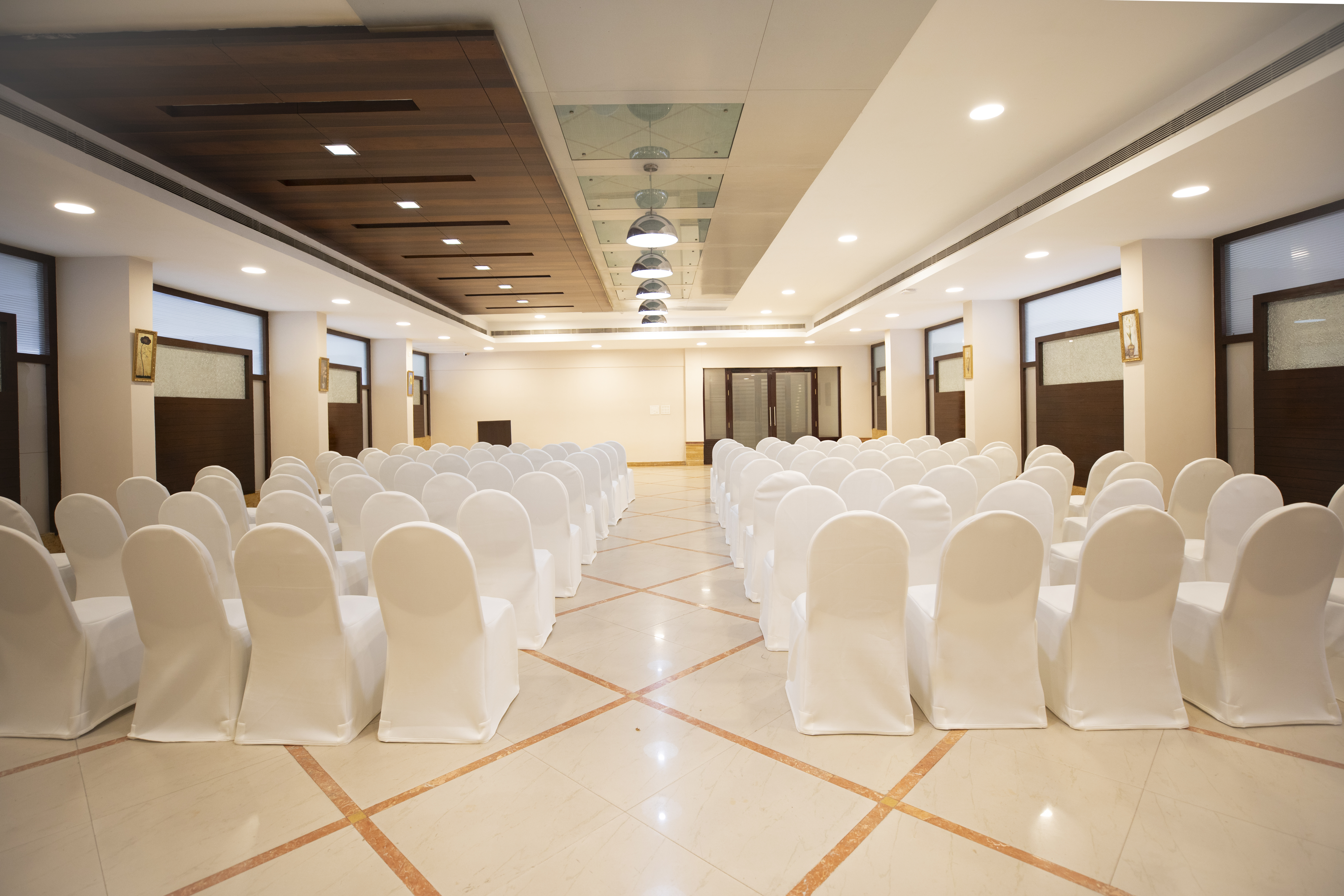 Celebrate - U by Z Hotels, Richmond Circle gallery image 3